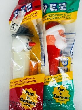 Vintage 1990s PEZ Santa Snowman Unopened Fun N Games Christmas Lot 2